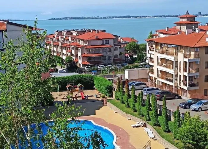 Royal Palm 170 * スヴェティ・ヴラス